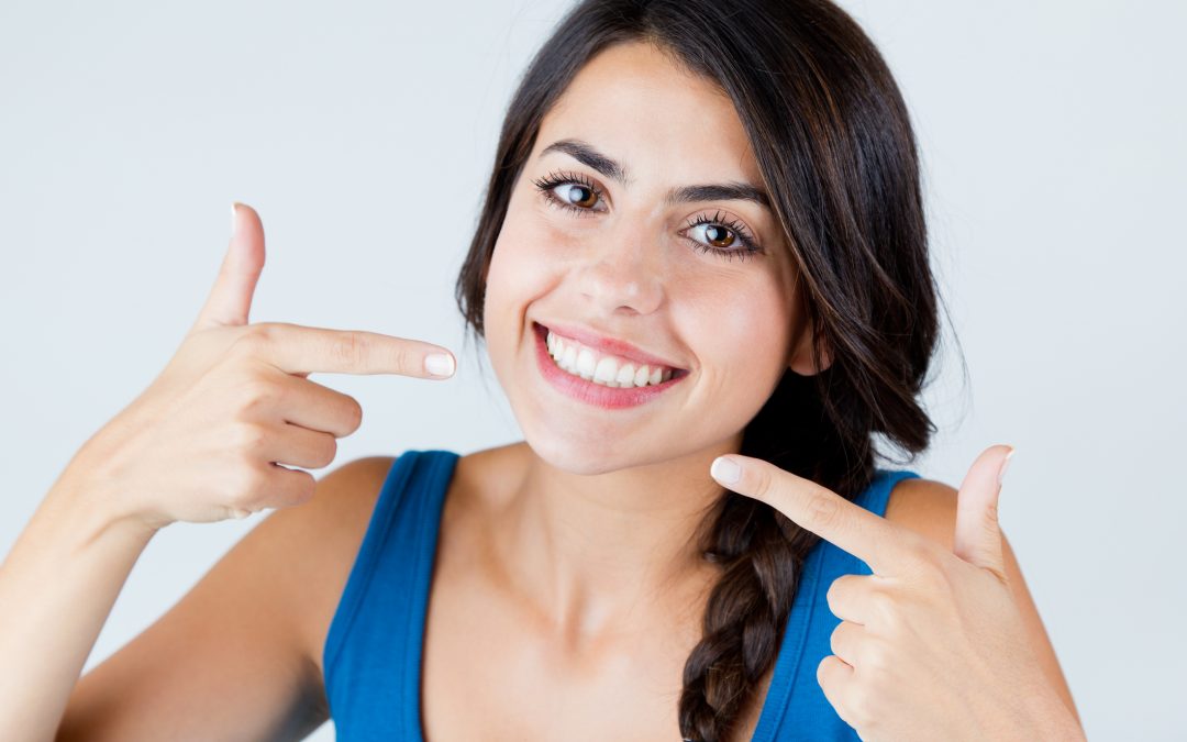Czym są implanty zębów?