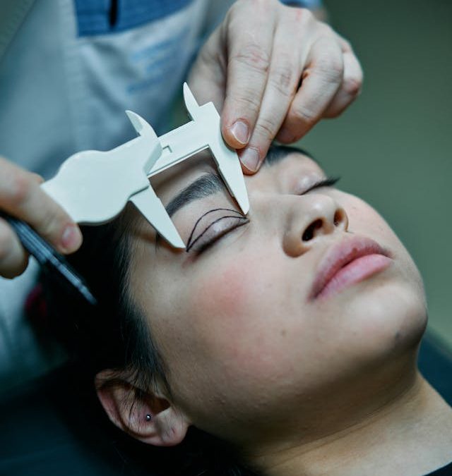 Zmęczone spojrzenie mimo odpoczynku — jakie mogą być przyczyny i jakie są opcje leczenia?