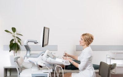 HPV a zdrowie szyjki macicy — jak wirus wpływa na rozwój zmian i dlaczego obserwacja jest tak ważna?